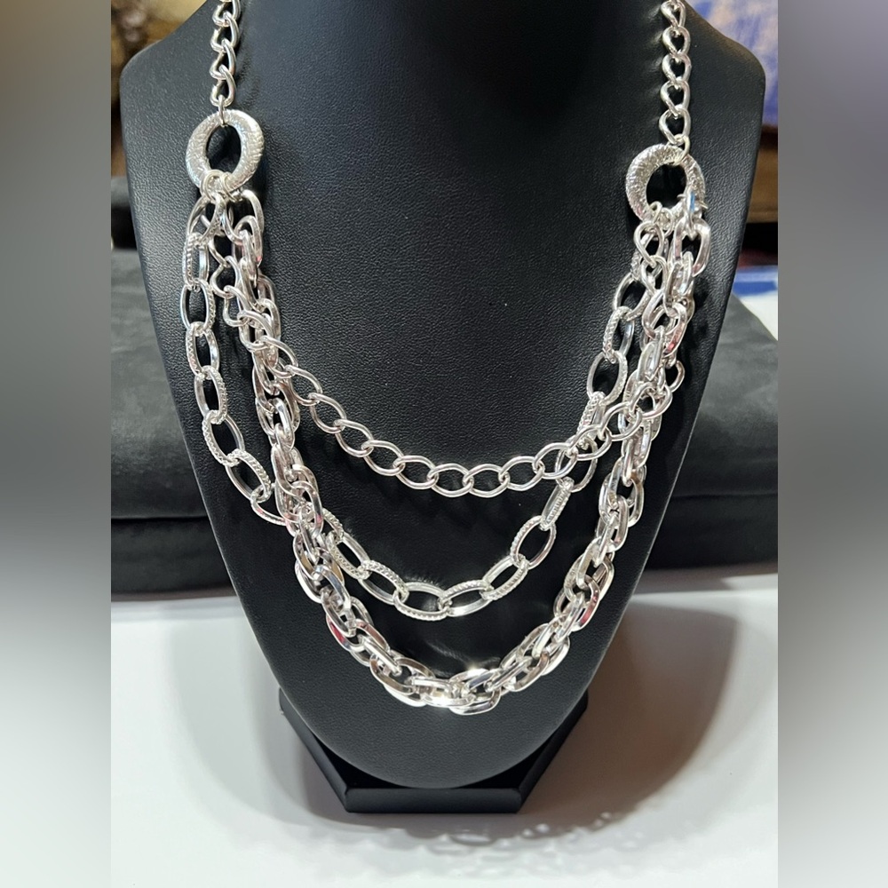 Mi Amore Statement Necklace